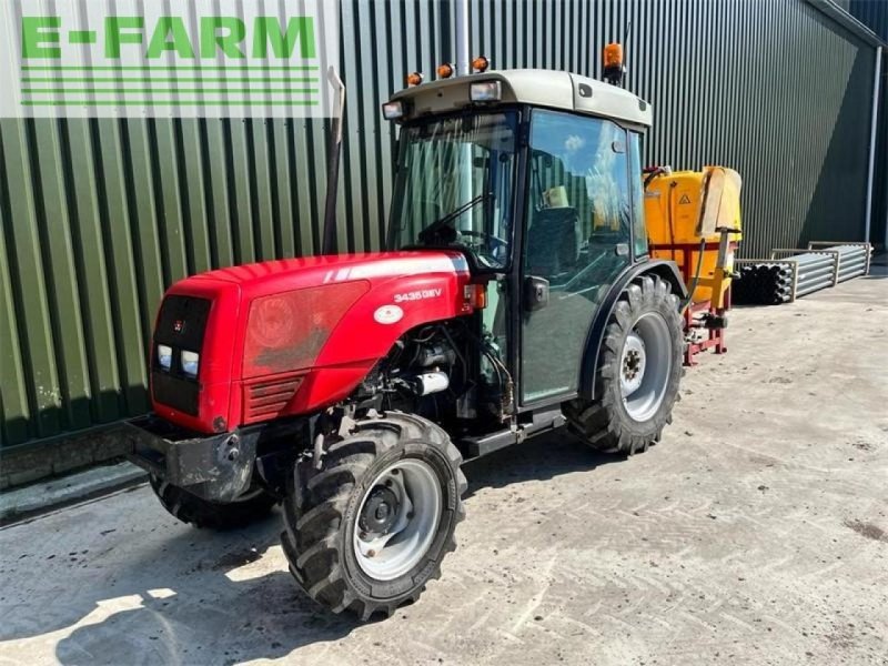 Traktor of the type Massey Ferguson 3435 gev, Gebrauchtmaschine in gg VEGHEL (Picture 1)