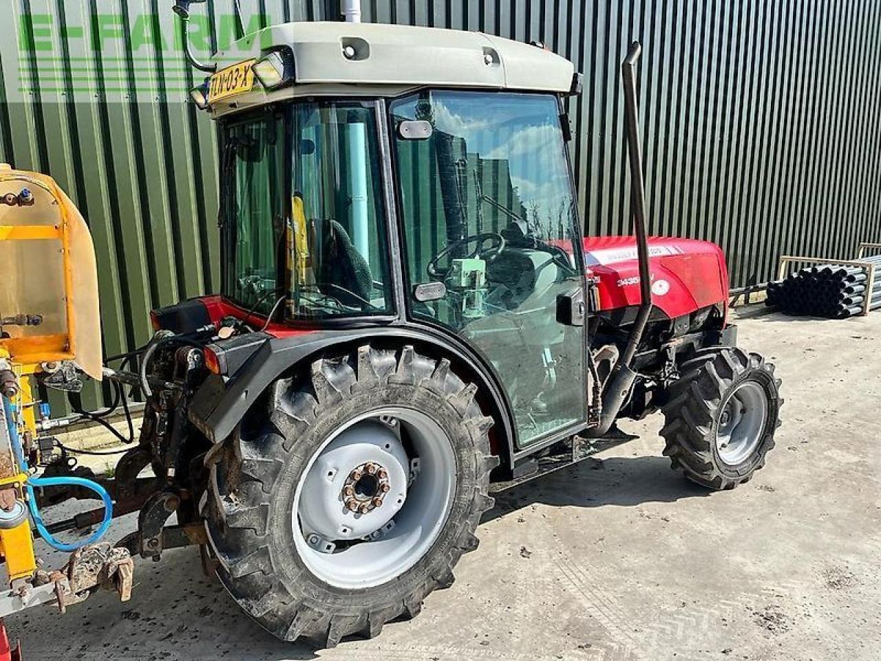 Traktor van het type Massey Ferguson 3435 gev, Gebrauchtmaschine in gg VEGHEL (Foto 2)