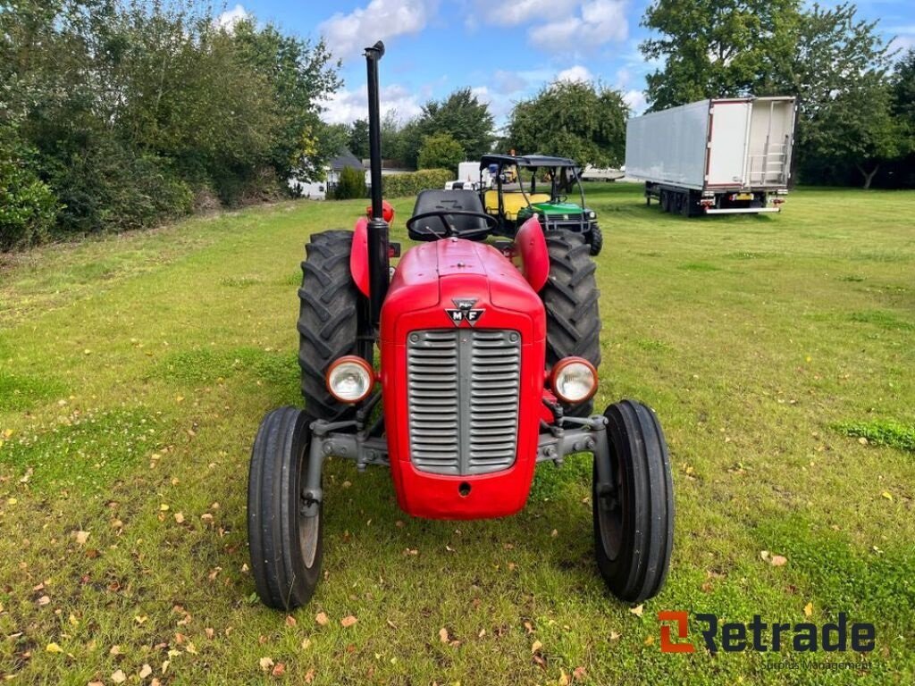 Traktor Türe ait Massey Ferguson 35 benzin, Gebrauchtmaschine içinde Rødovre (resim 2)