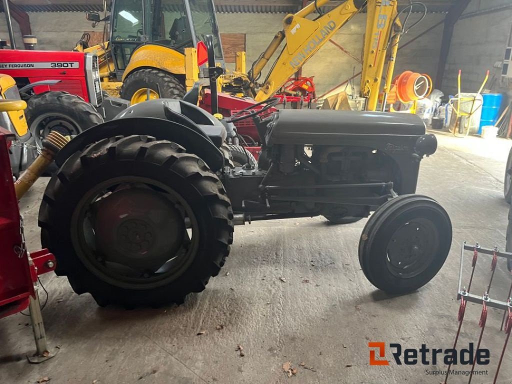 Traktor typu Massey Ferguson 35/TE 20 BENZIN, Gebrauchtmaschine w Rødovre (Zdjęcie 4)