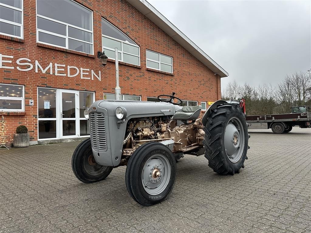 Traktor typu Massey Ferguson 35, Gebrauchtmaschine v Gjerlev J. (Obrázek 2)