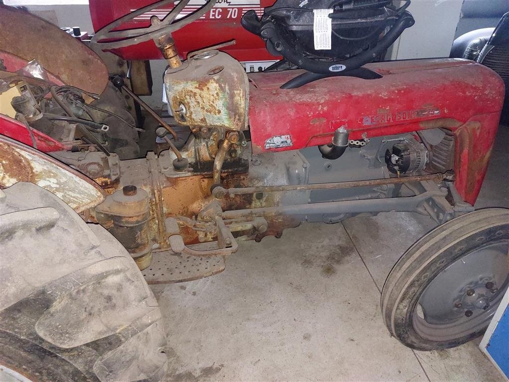 Traktor Türe ait Massey Ferguson 35, Gebrauchtmaschine içinde Høng (resim 1)