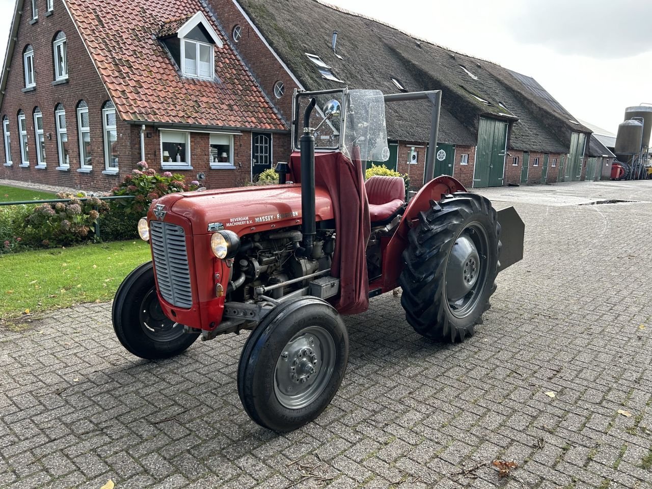 Traktor Türe ait Massey Ferguson 35, Gebrauchtmaschine içinde Staphorst (resim 1)