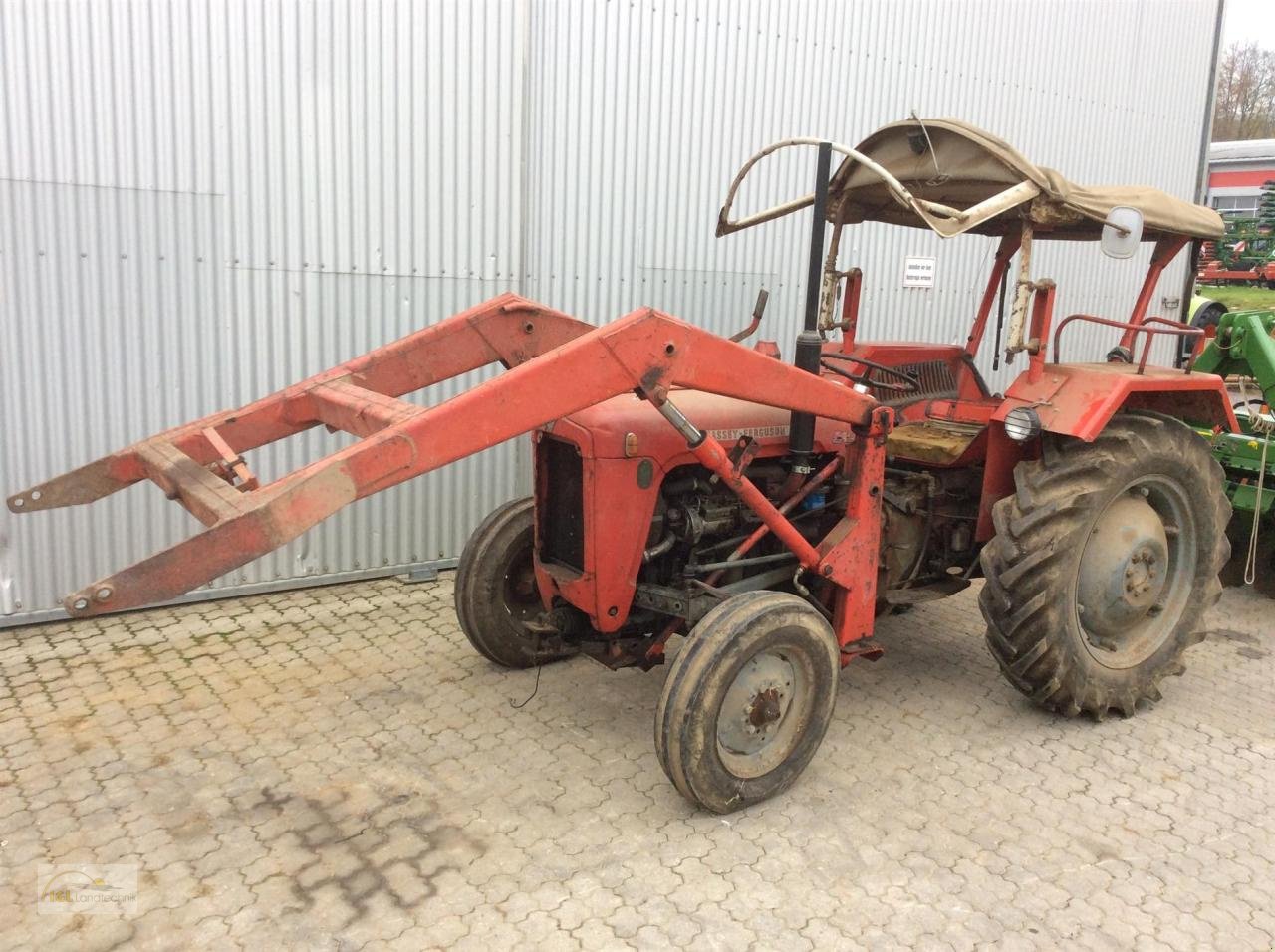 Traktor des Typs Massey Ferguson 35, Gebrauchtmaschine in Pfreimd (Bild 1)