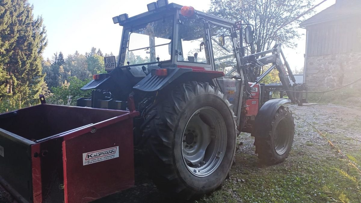 Traktor del tipo Massey Ferguson 362-4, Gebrauchtmaschine In NATTERNBACH (Immagine 11)