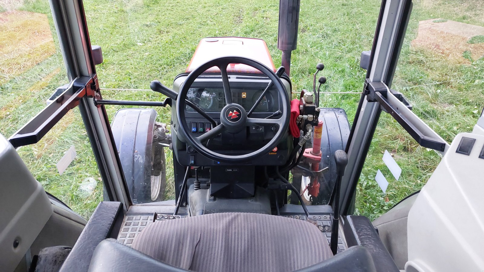 Traktor typu Massey Ferguson 362, Gebrauchtmaschine w Jettingen  (Zdjęcie 3)