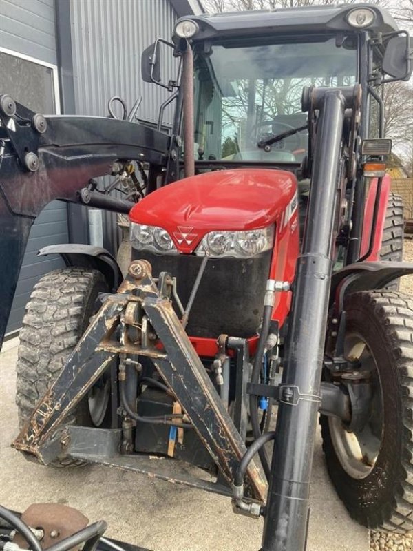 Traktor tip Massey Ferguson 3625, Gebrauchtmaschine in Føvling (Poză 4)