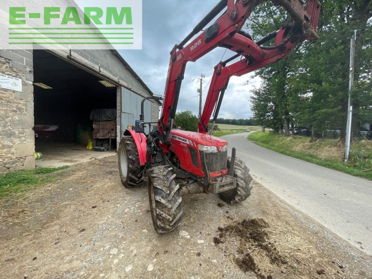 Traktor tip Massey Ferguson 3640 . depot vente au 06.44.36.66.23, Gebrauchtmaschine in Ytrac (Poză 1)