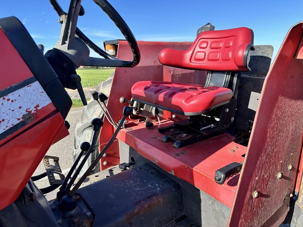 Traktor Türe ait Massey Ferguson 365, Gebrauchtmaschine içinde Callantsoog (resim 4)