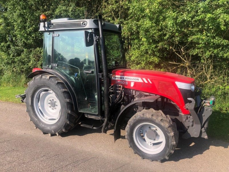 Traktor typu Massey Ferguson 3650S Kompakt traktor, Gebrauchtmaschine w Tinglev (Zdjęcie 1)