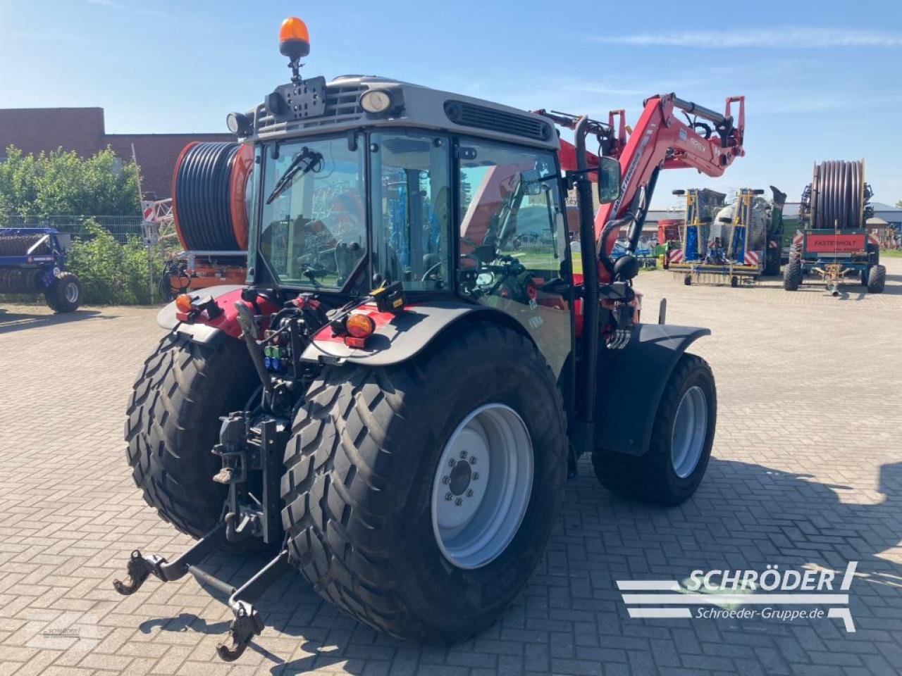 Traktor типа Massey Ferguson 3709 WF, Gebrauchtmaschine в Twistringen (Фотография 5)