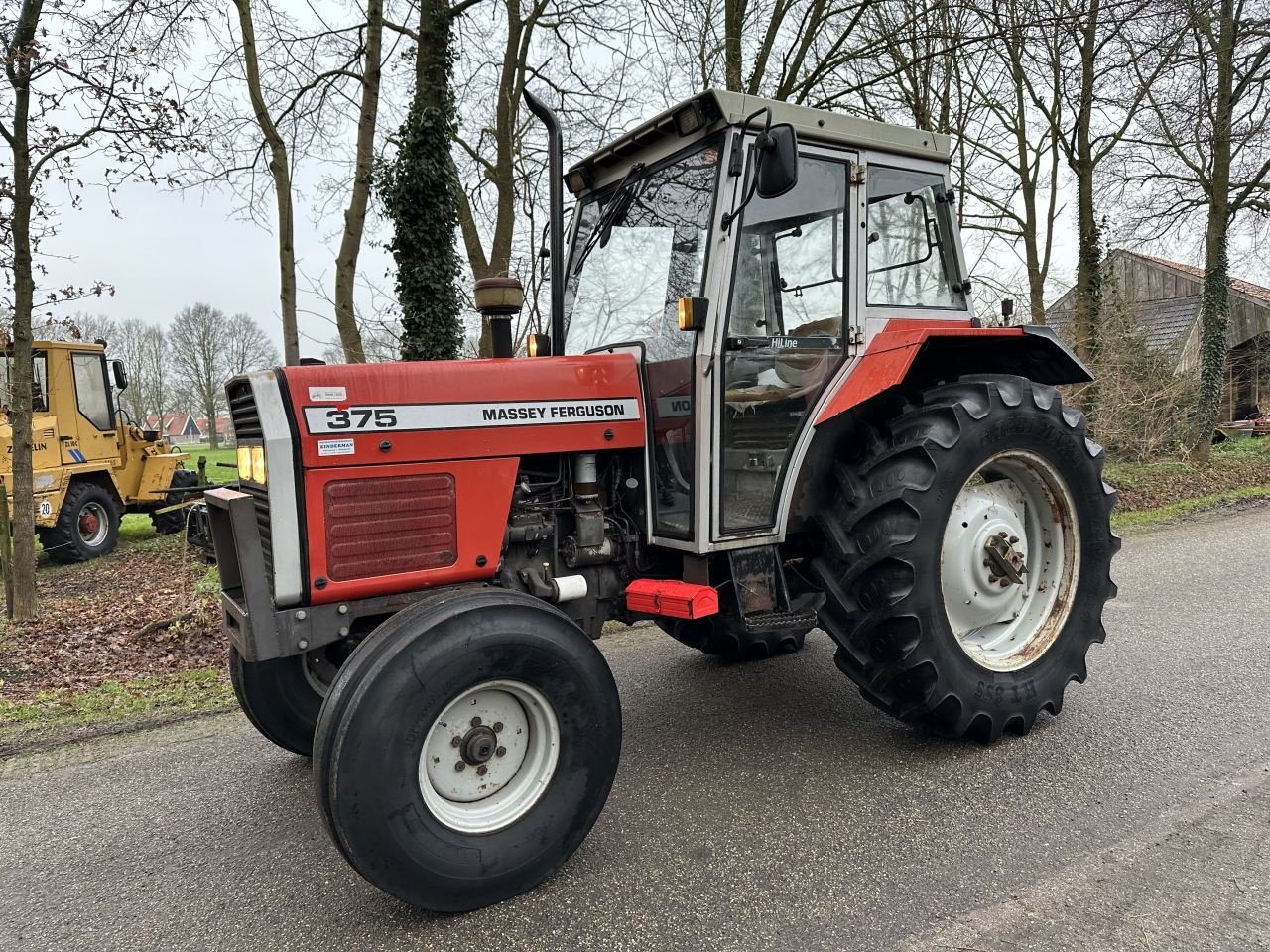 Traktor типа Massey Ferguson 375, Gebrauchtmaschine в Rossum (Фотография 1)