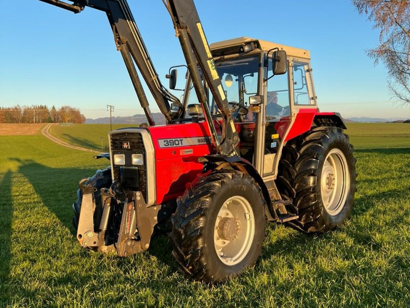 Traktor van het type Massey Ferguson 390 T, Gebrauchtmaschine in Saaldorf (Foto 1)