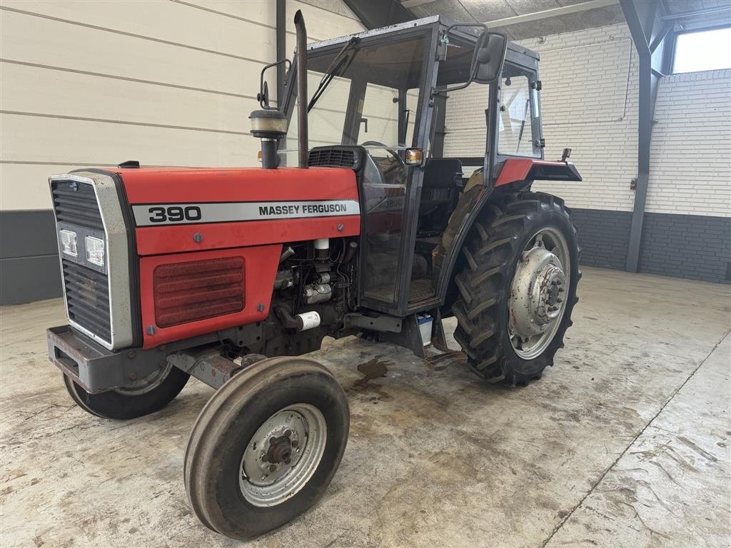 Traktor tip Massey Ferguson 390, Gebrauchtmaschine in Haderup (Poză 1)