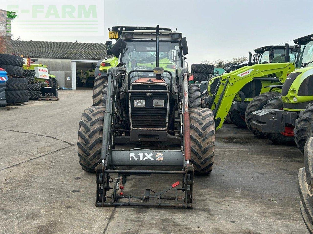 Traktor tip Massey Ferguson 390, Gebrauchtmaschine in SLEAFORD (Poză 3)