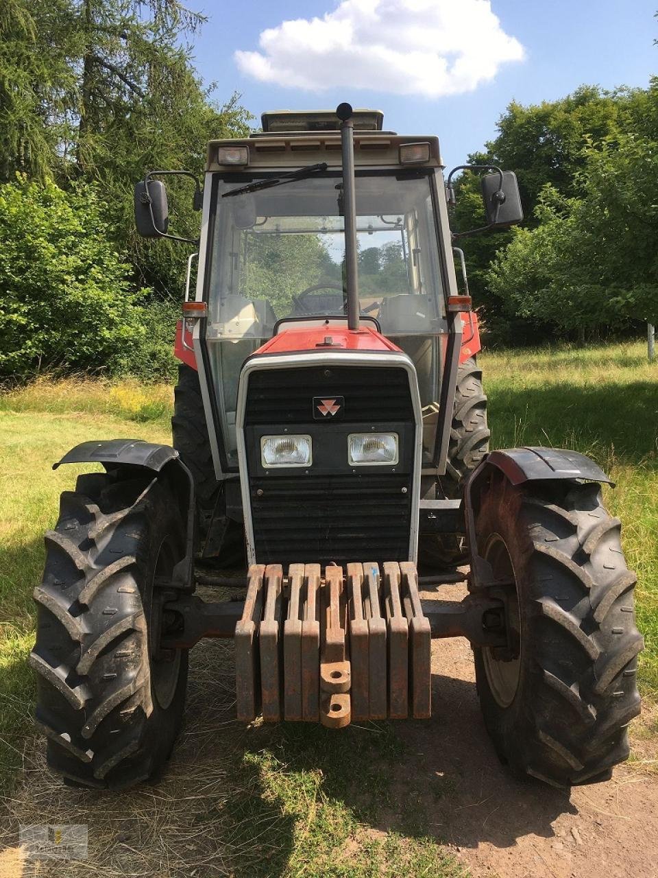 Traktor des Typs Massey Ferguson 390, Gebrauchtmaschine in Neuhof - Dorfborn (Bild 5)