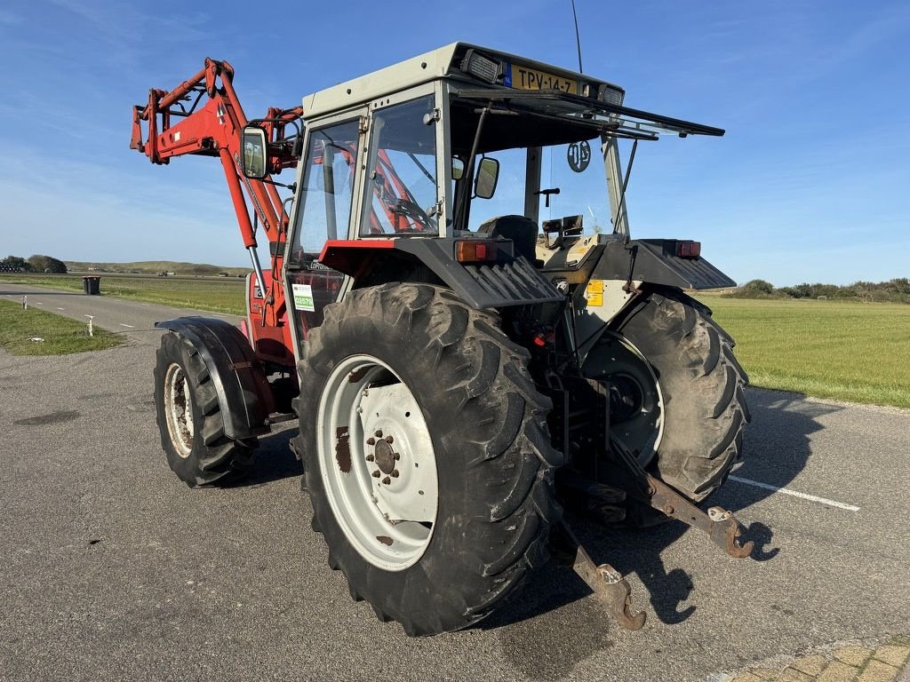 Traktor des Typs Massey Ferguson 390T, Gebrauchtmaschine in Callantsoog (Bild 9)