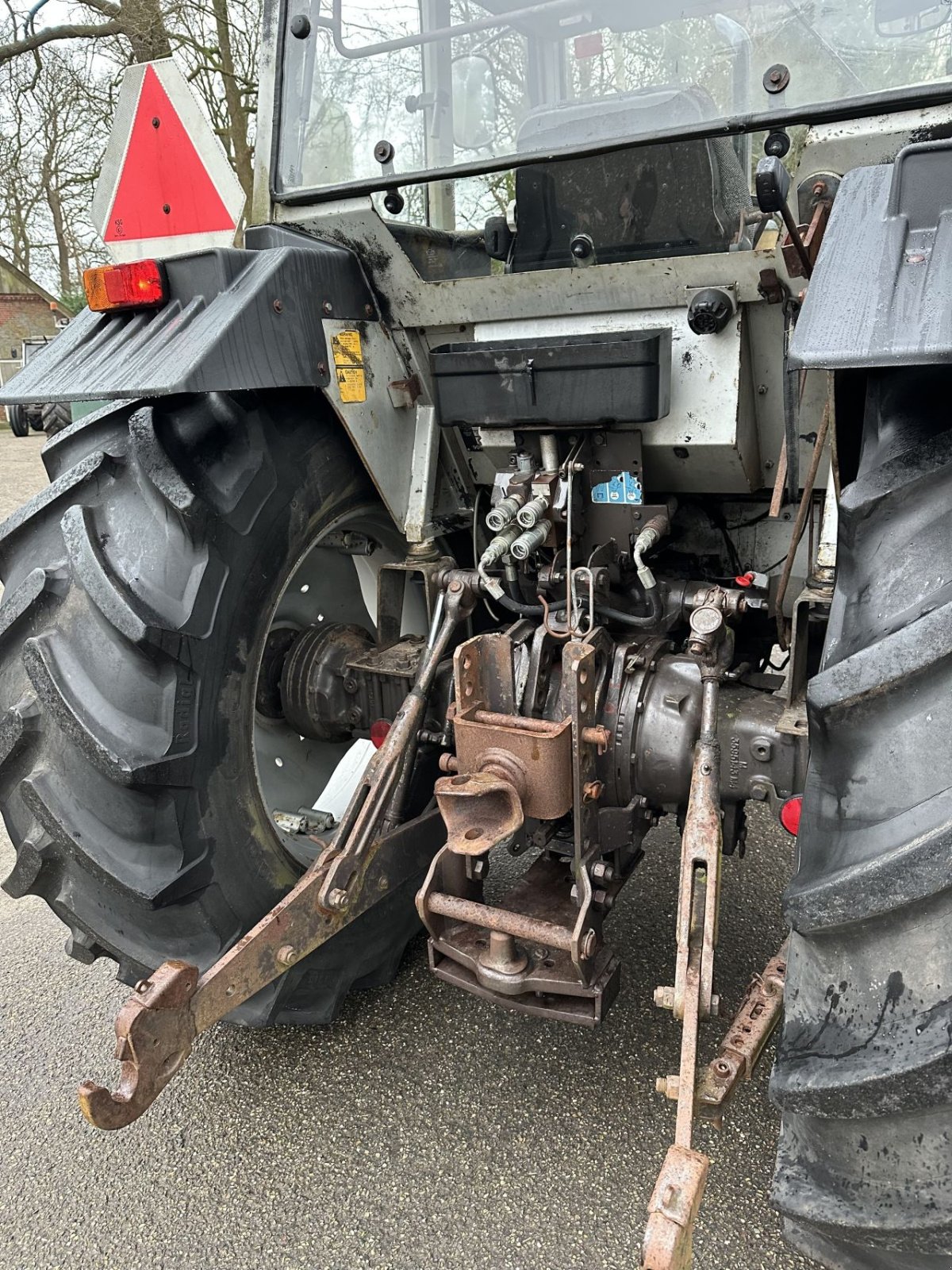 Traktor типа Massey Ferguson 390T, Gebrauchtmaschine в Rossum (Фотография 5)