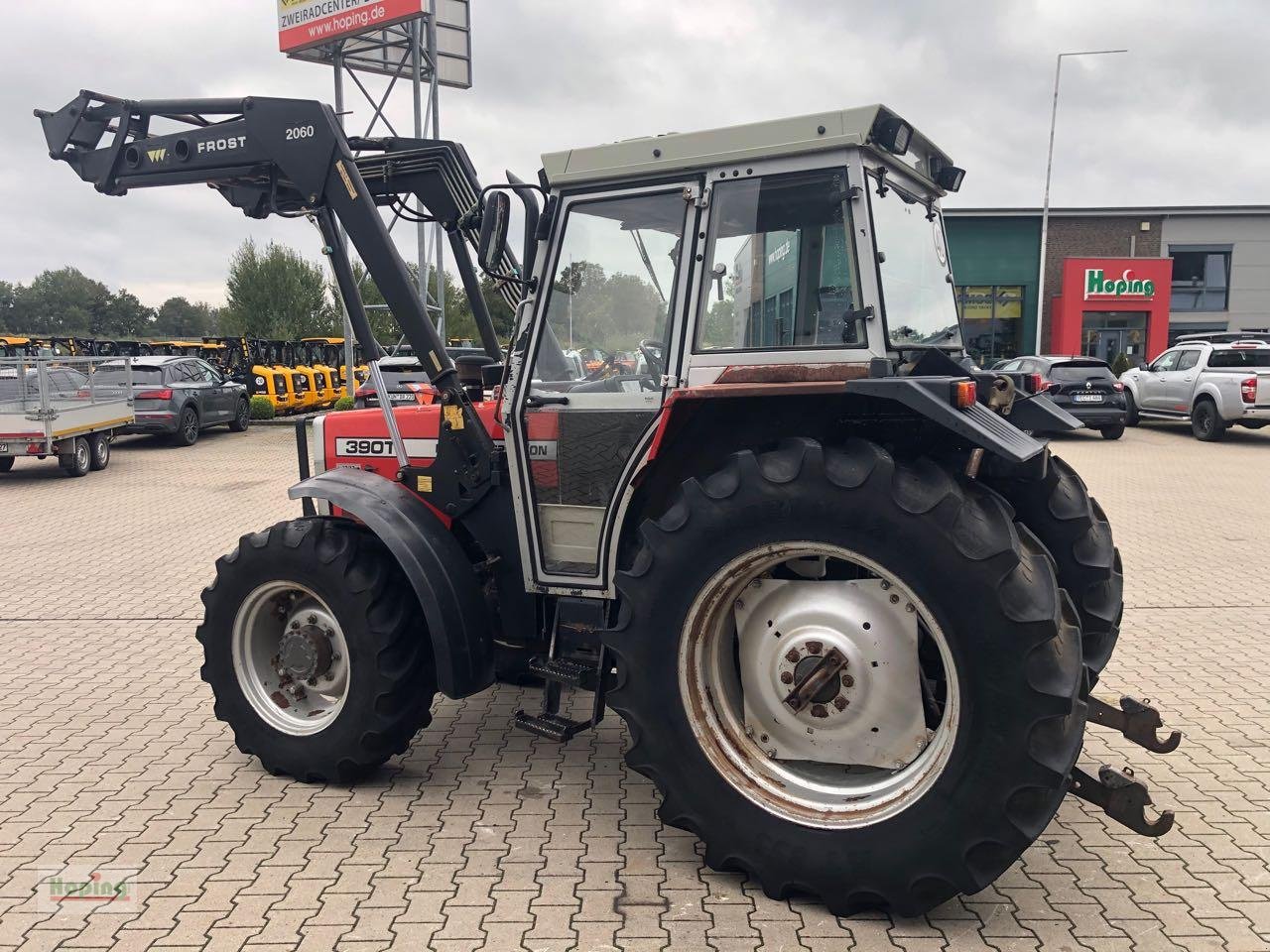 Traktor del tipo Massey Ferguson 390T, Gebrauchtmaschine en Bakum (Imagen 8)