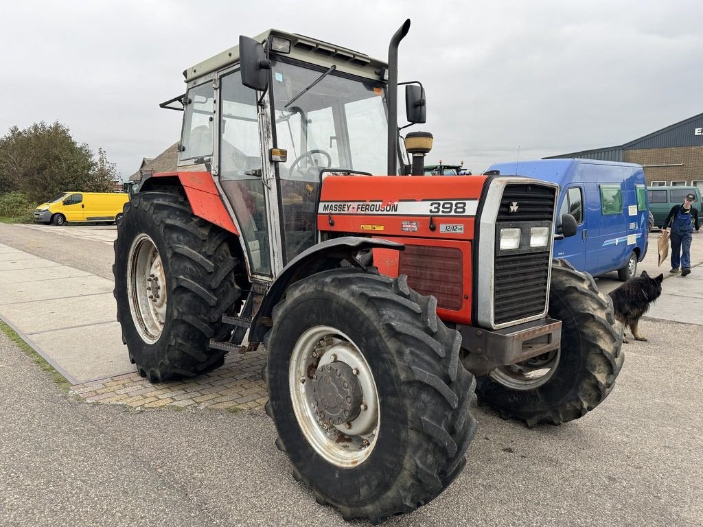 Traktor Türe ait Massey Ferguson 398, Gebrauchtmaschine içinde Callantsoog (resim 3)