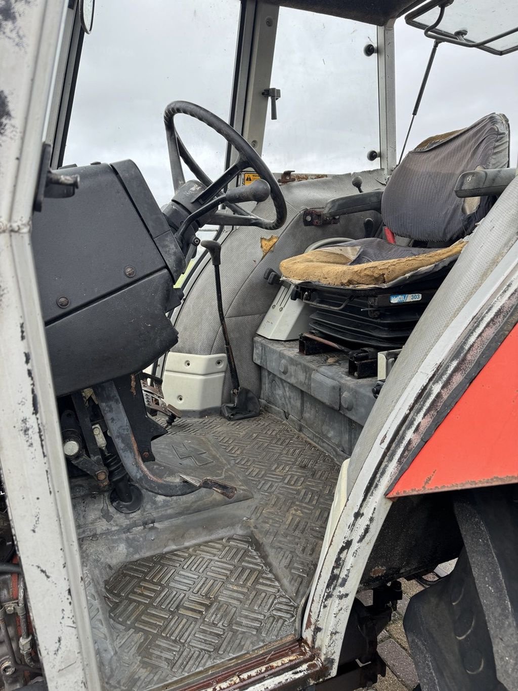 Traktor of the type Massey Ferguson 398, Gebrauchtmaschine in Callantsoog (Picture 4)