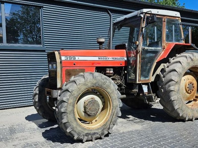 Traktor of the type Massey Ferguson 399, Gebrauchtmaschine in Scharsterbrug (Picture 1)