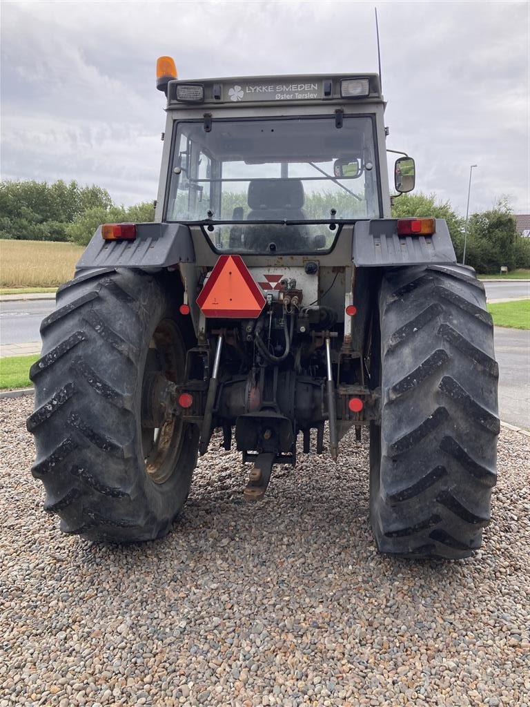 Traktor du type Massey Ferguson 399, Gebrauchtmaschine en Løkken (Photo 4)