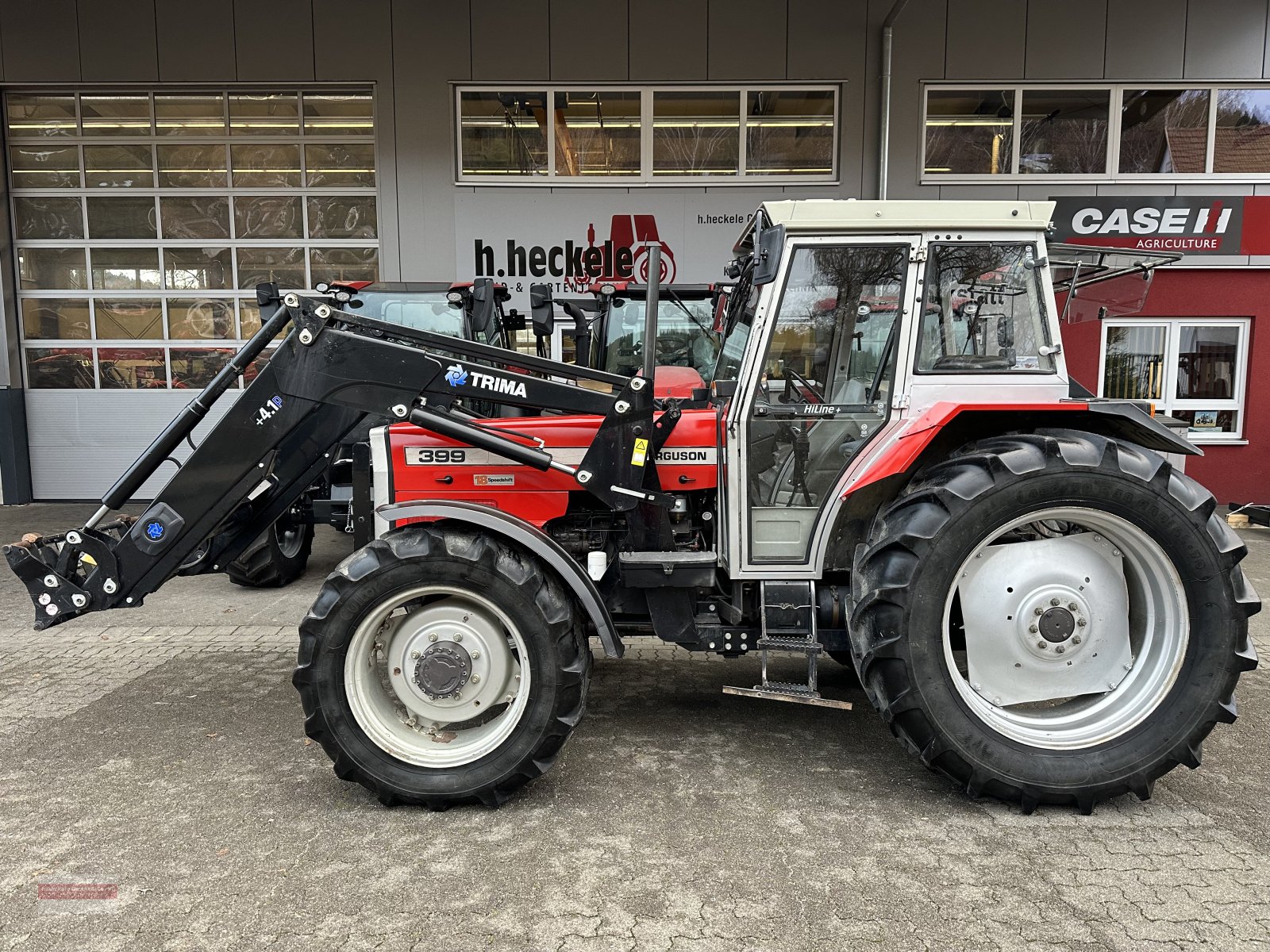 Traktor des Typs Massey Ferguson 399, Gebrauchtmaschine in Epfendorf (Bild 2)