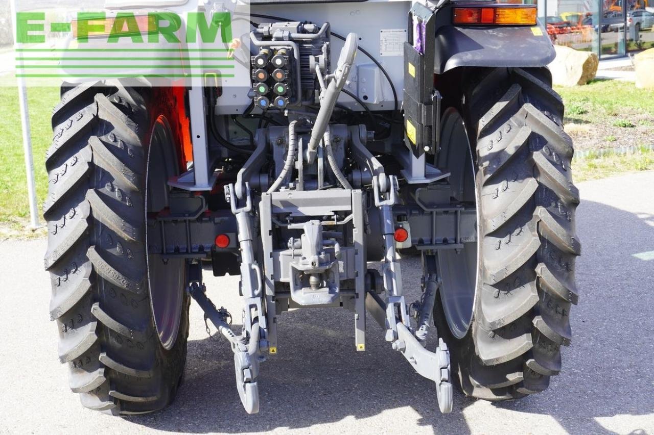 Traktor of the type Massey Ferguson 3al.105 efficient, Gebrauchtmaschine in Korneuburg (Picture 5)