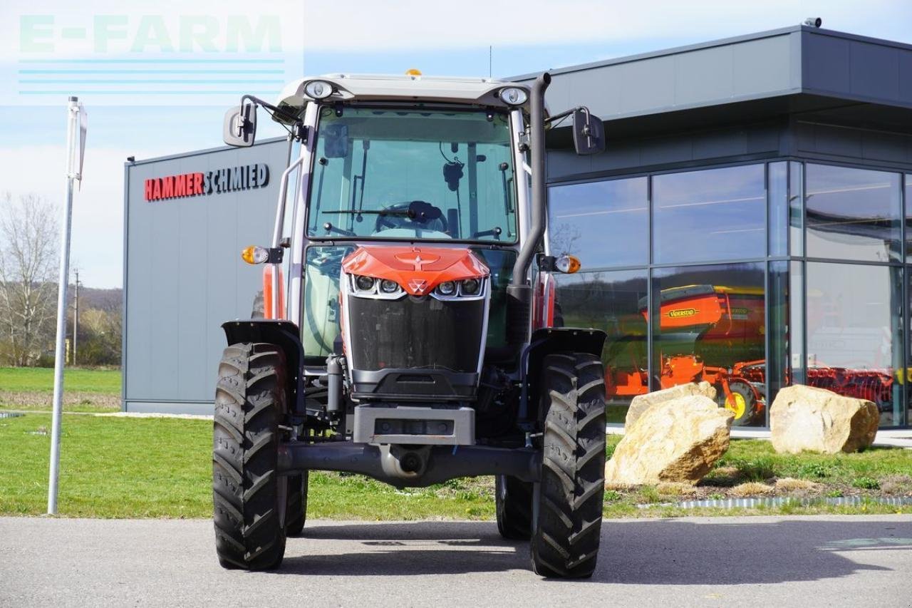 Traktor типа Massey Ferguson 3al.105 efficient, Gebrauchtmaschine в Korneuburg (Фотография 2)