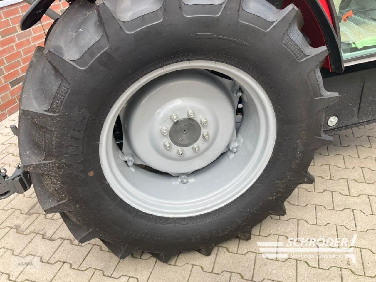 Traktor tipa Massey Ferguson 3FR.85 CAB EFFICIENT, Neumaschine u Wildeshausen (Slika 13)