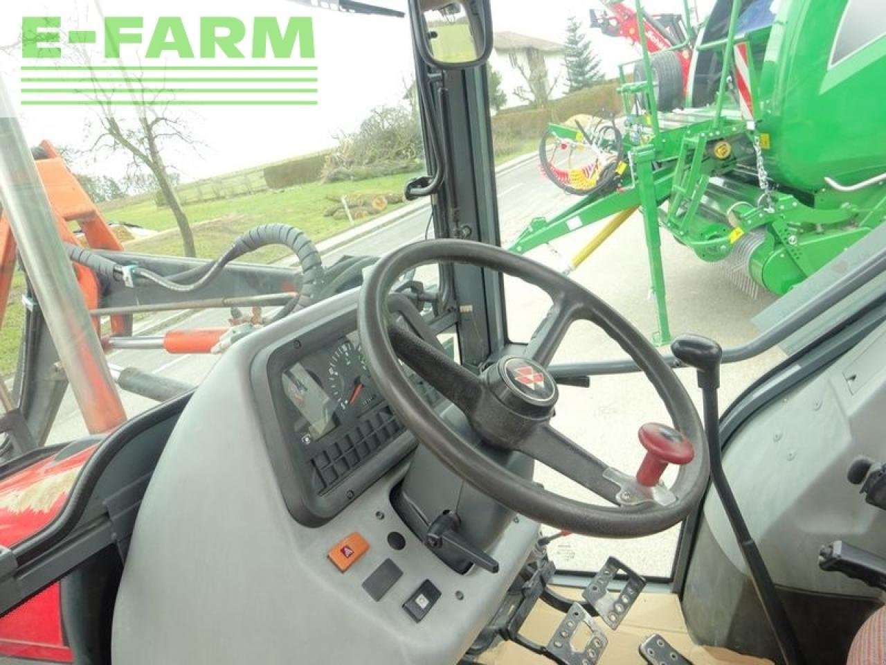 Traktor del tipo Massey Ferguson 4225-4 lp, Gebrauchtmaschine In SANKT MARIENKIRCHEN BEI SCHÄRDING (Immagine 9)