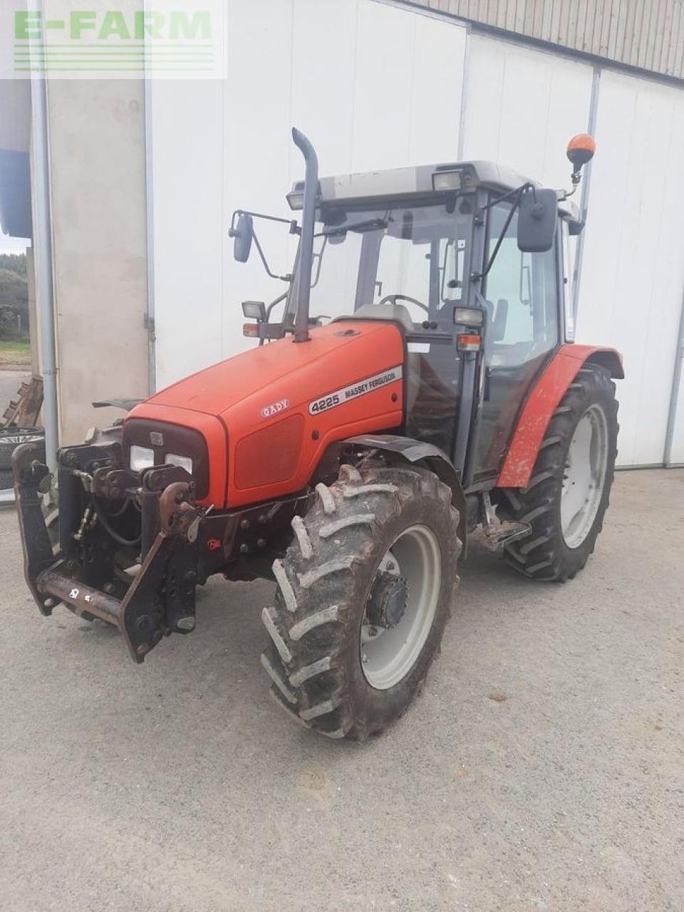 Traktor del tipo Massey Ferguson 4225-4 lp, Gebrauchtmaschine en NIEDERWÖLZ (Imagen 1)