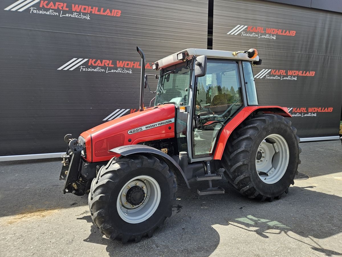 Traktor типа Massey Ferguson 4225-4 LP, Gebrauchtmaschine в Sulzberg (Фотография 24)