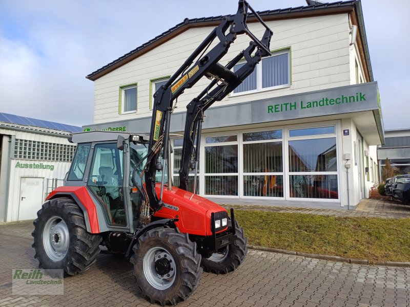 Traktor van het type Massey Ferguson 4225, Gebrauchtmaschine in Wolnzach