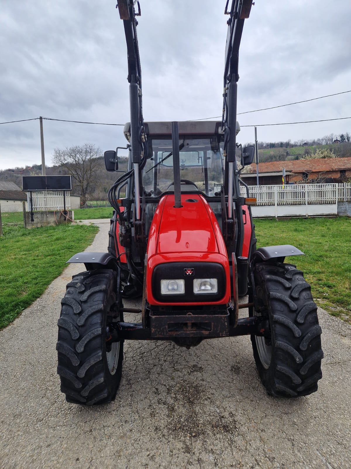 Traktor του τύπου Massey Ferguson 4225, Gebrauchtmaschine σε Sveti Ivan Zelina (Φωτογραφία 17)