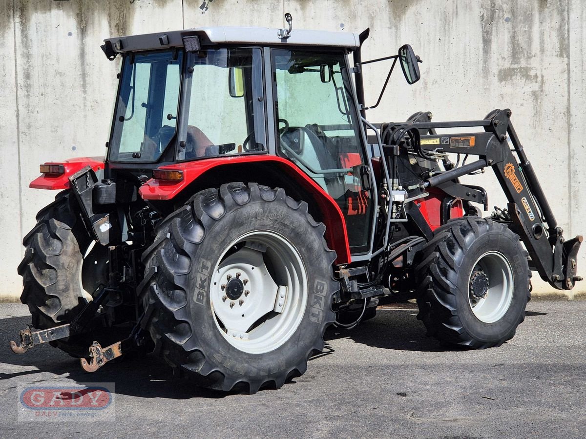 Traktor des Typs Massey Ferguson 4235-4 LP, Gebrauchtmaschine in Lebring (Bild 2)