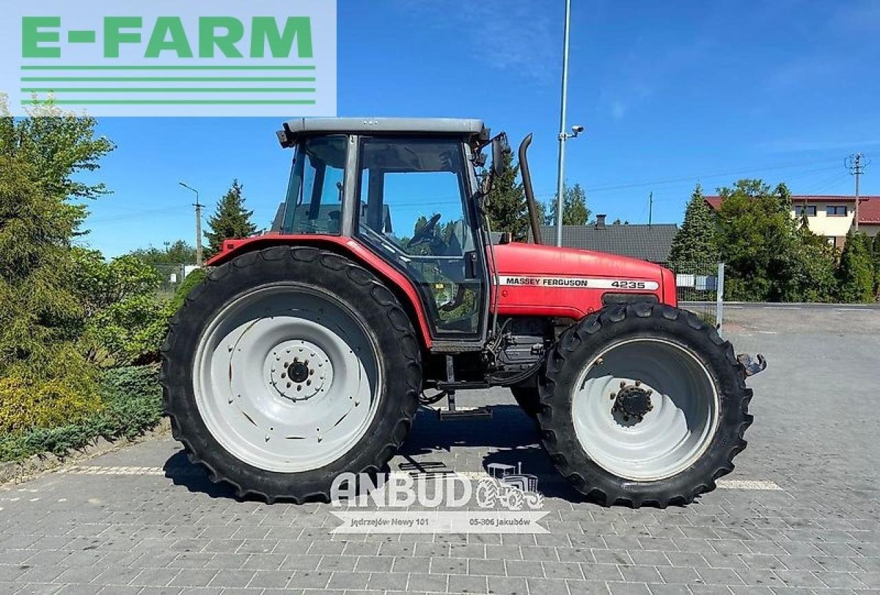 Traktor typu Massey Ferguson 4235, Gebrauchtmaschine w JAKUBÓW (Zdjęcie 8)