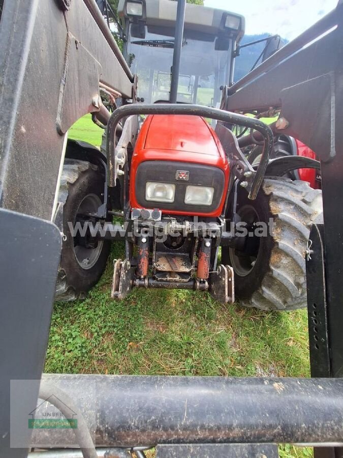 Traktor Türe ait Massey Ferguson 4245, Gebrauchtmaschine içinde Schlitters (resim 7)