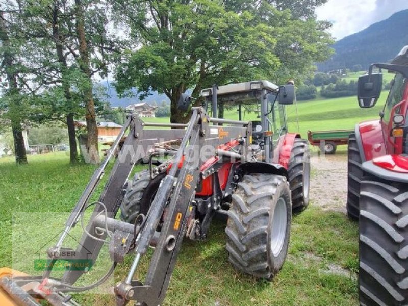 Traktor des Typs Massey Ferguson 4245, Gebrauchtmaschine in Schlitters