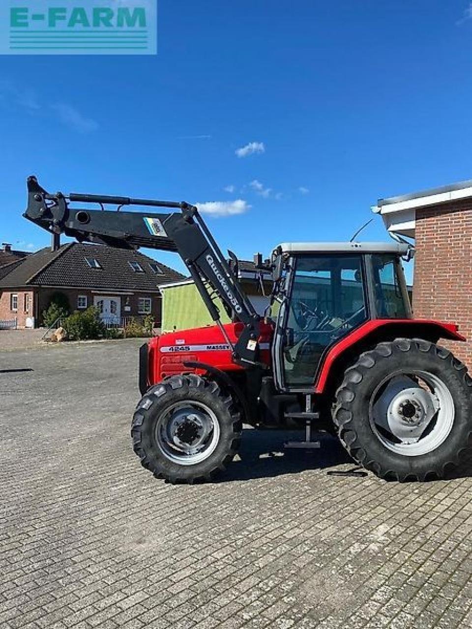 Traktor of the type Massey Ferguson 4245, Gebrauchtmaschine in STAPEL (Picture 9)