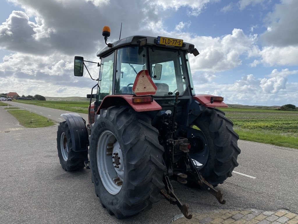 Traktor del tipo Massey Ferguson 4245, Gebrauchtmaschine en Callantsoog (Imagen 9)