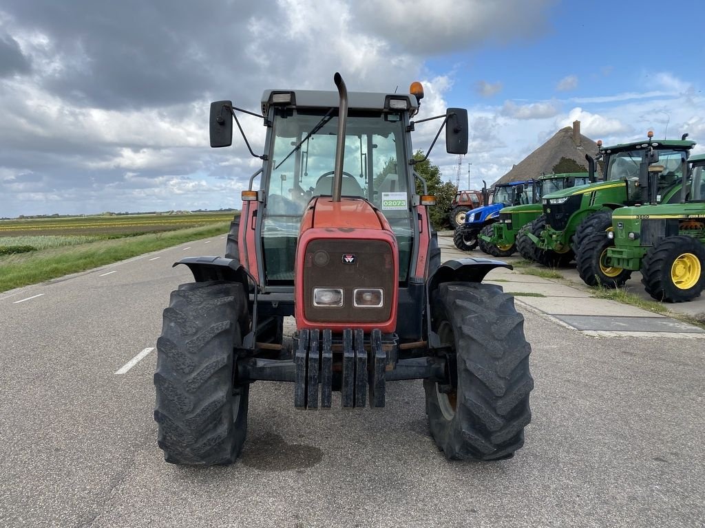 Traktor типа Massey Ferguson 4245, Gebrauchtmaschine в Callantsoog (Фотография 2)