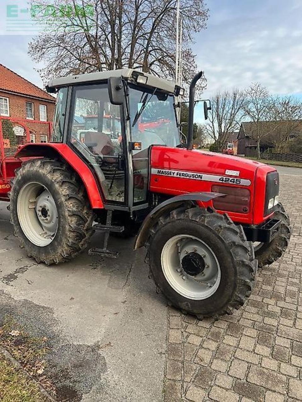 Traktor a típus Massey Ferguson 4245a, Gebrauchtmaschine ekkor: SUDERBURG/HOLXEN (Kép 3)