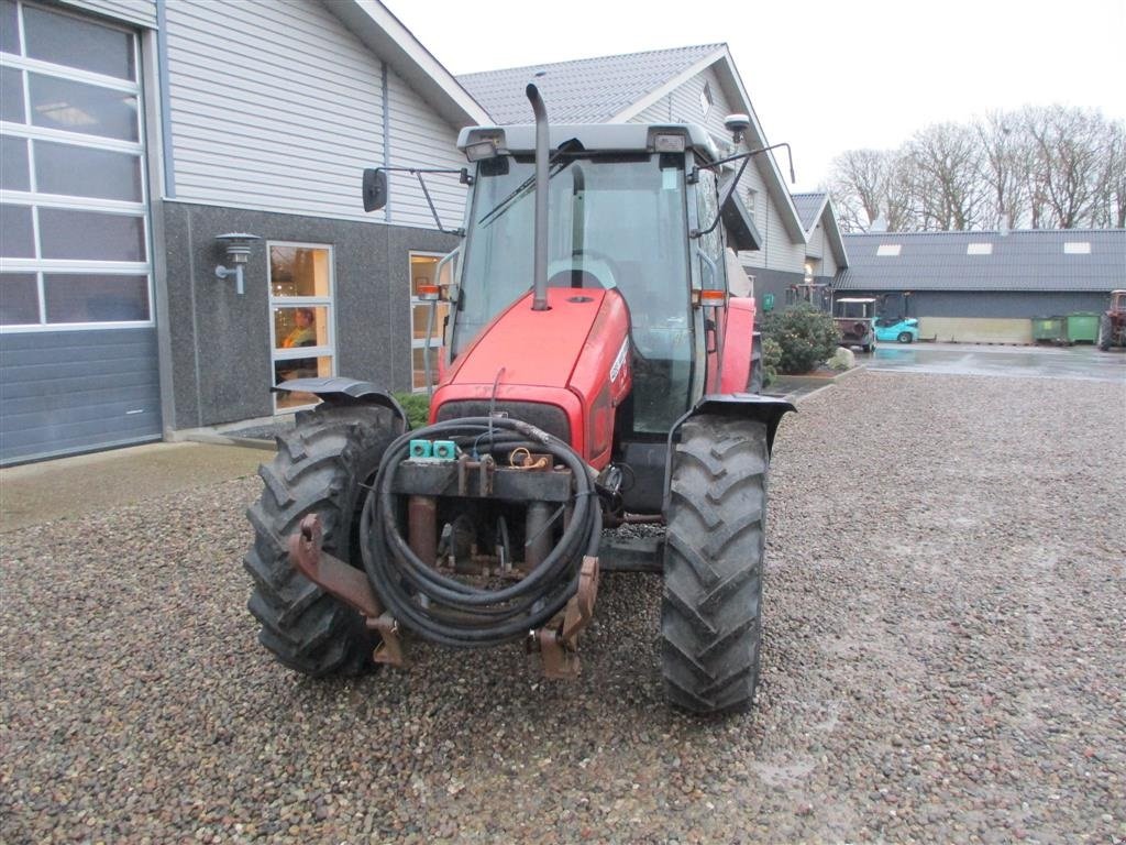 Traktor от тип Massey Ferguson 4255 Med frontlift og vendegear ved rettet. Luftsæde, Gebrauchtmaschine в Lintrup (Снимка 8)