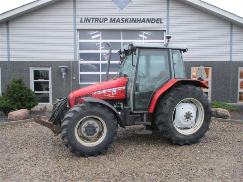 Traktor tip Massey Ferguson 4255 Med frontlift og vendegear ved rettet. Luftsæde, Gebrauchtmaschine in Lintrup (Poză 1)