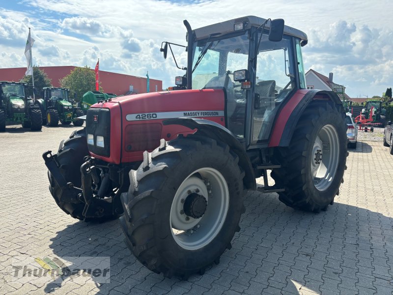 Traktor of the type Massey Ferguson 4260, Gebrauchtmaschine in Cham