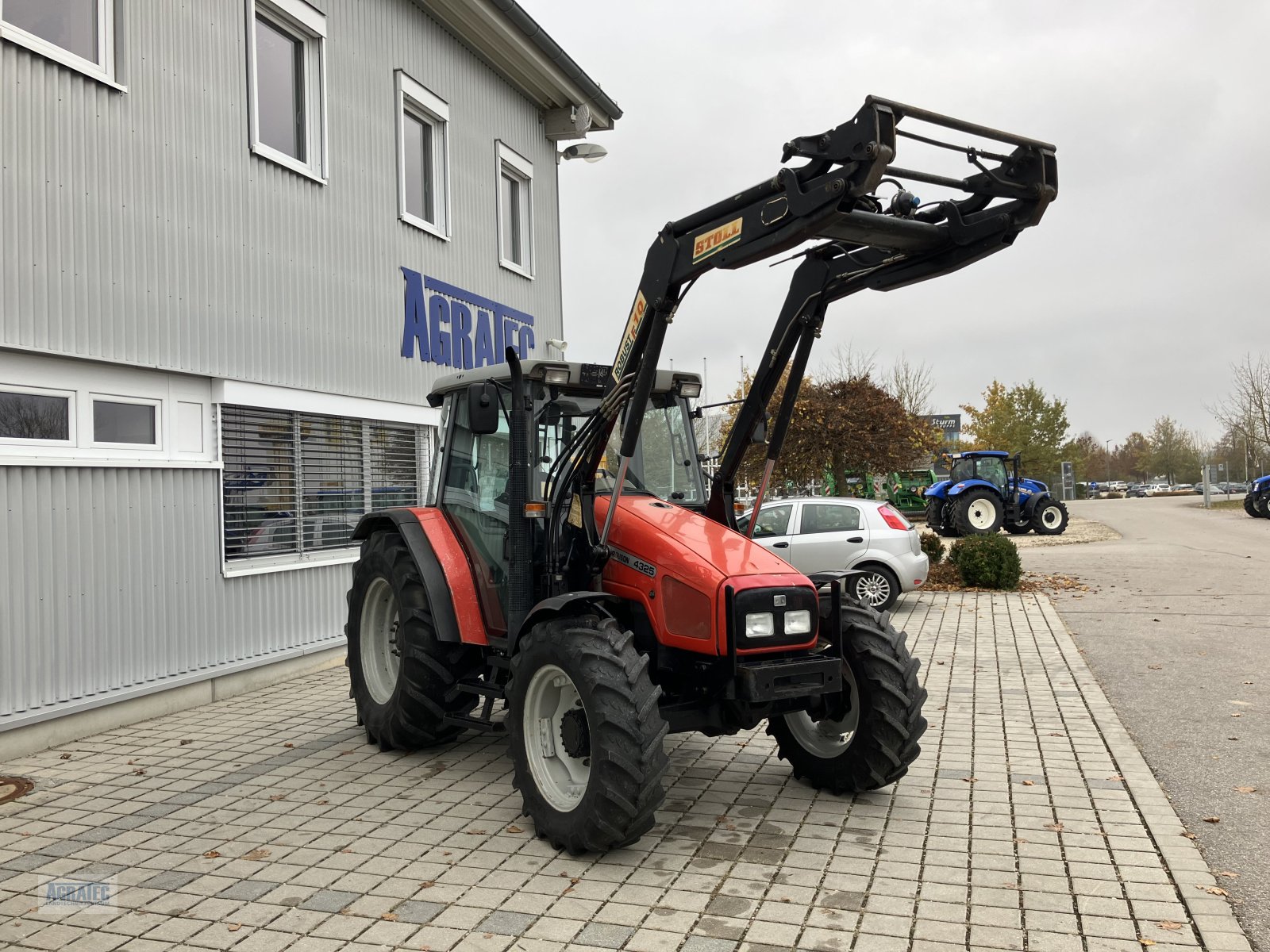 Traktor Türe ait Massey Ferguson 4325, Gebrauchtmaschine içinde Salching bei Straubing (resim 5)