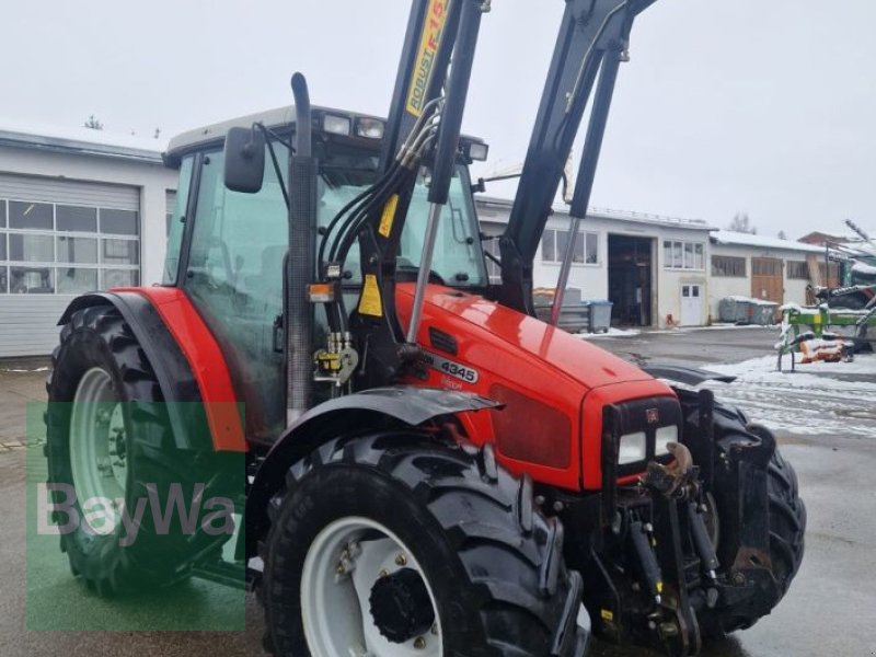 Traktor от тип Massey Ferguson 4345, Gebrauchtmaschine в Oy-Mittelberg (Снимка 1)