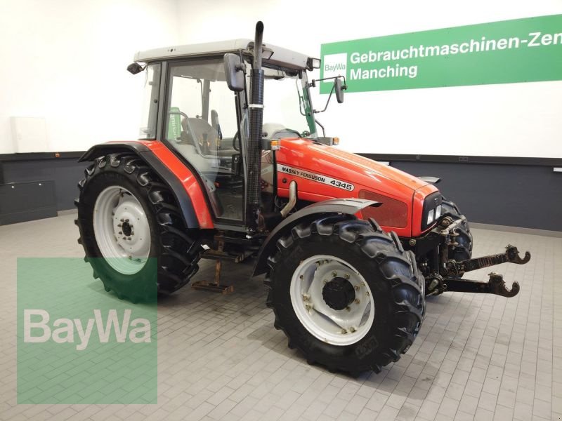 Traktor типа Massey Ferguson 4345, Gebrauchtmaschine в Manching (Фотография 4)